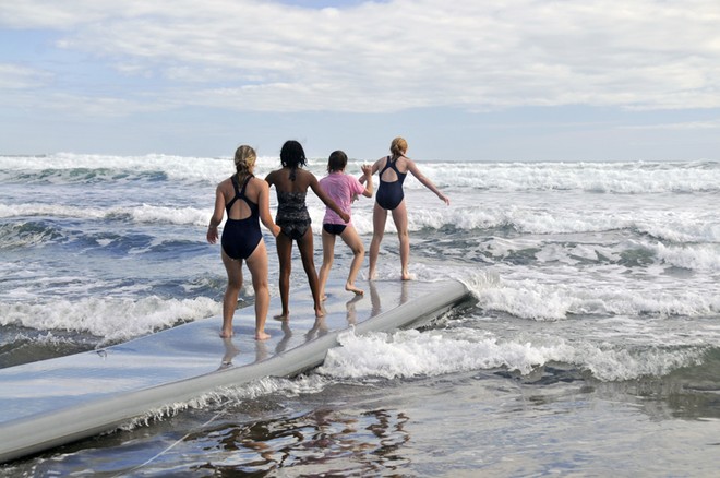 Having fun on the Airodock at Piha © Ronald Winstone